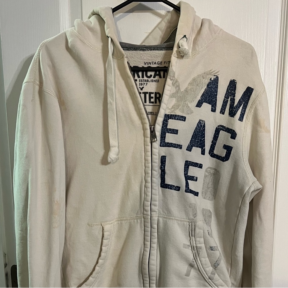 American Eagle Outfitters vintage cream zip up hoodie men’s size M